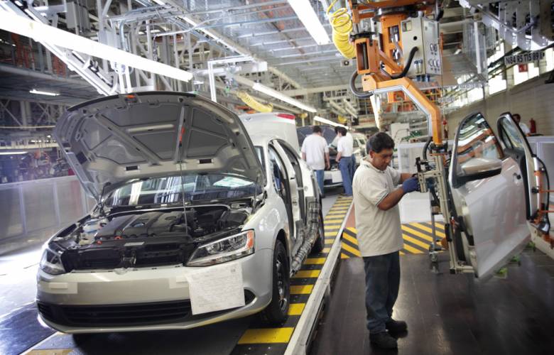 Disminuyó la producción de automóviles en México