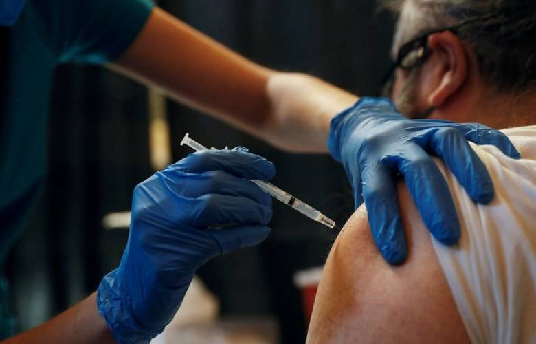 Tras aplicación de vacuna antiCovid existe riesgo de contagio