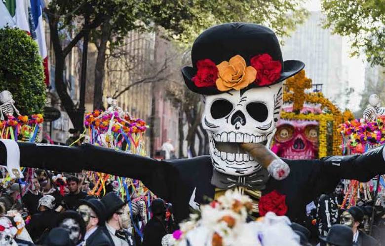 CDMX reactivará economía con Fórmula 1 y eventos por Día de Muertos. 