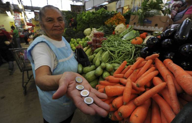 Familias mexicanas compran alimentos de mala calidad o robados debido a la crisis