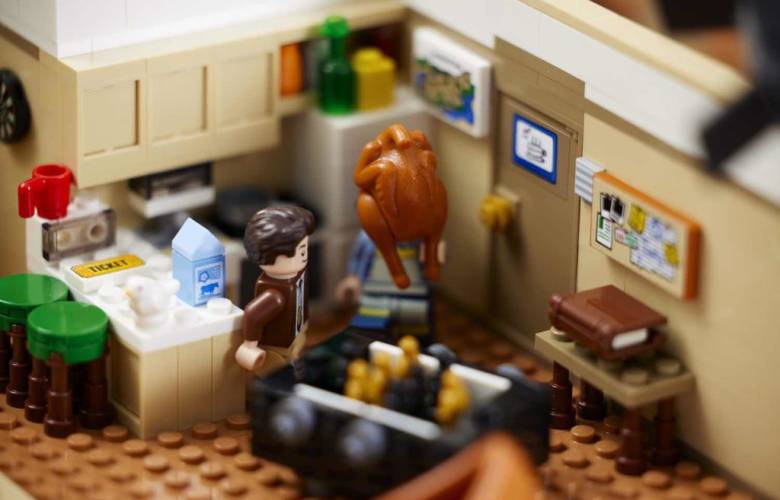 LEGO recrea los departamentos de los personajes de â€˜Friendsâ€™ en nuevo set