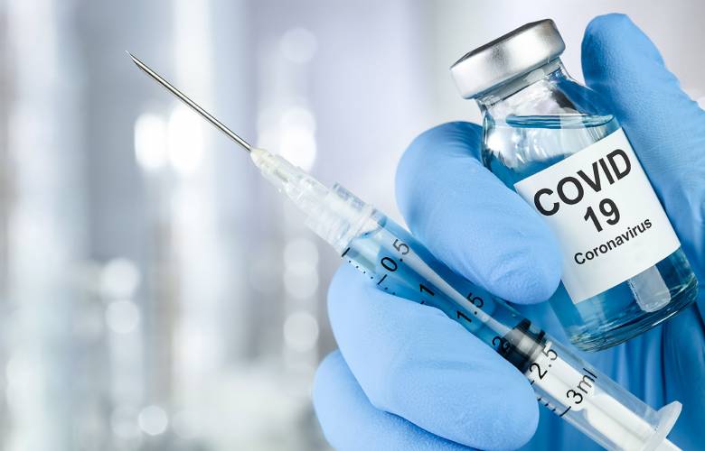 Investigaciones apuntan que Pfizer y AstraZeneca funcionan para variante Delta