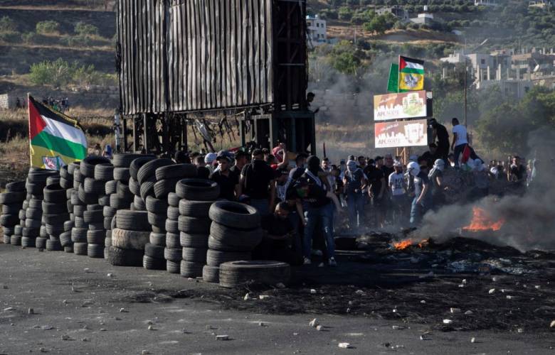 Palestinos hacen huelga en medio de combates entre Israel y Hamas