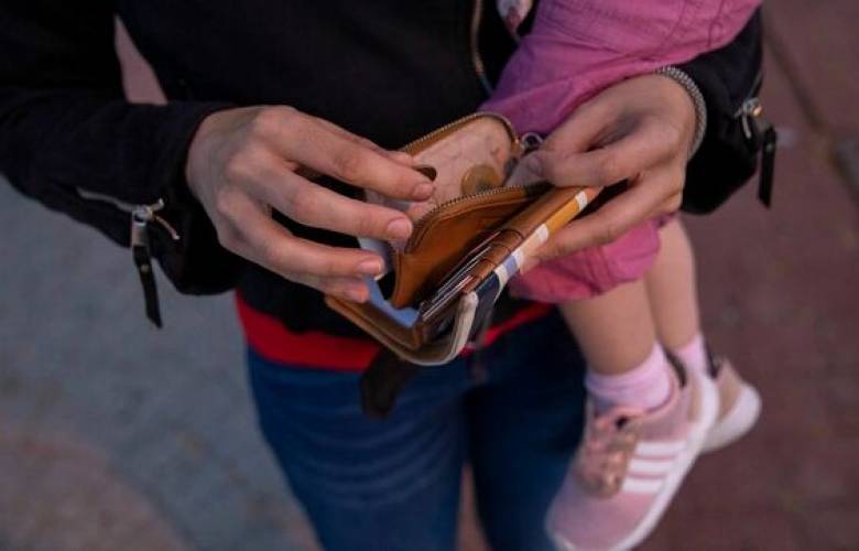 Cae 5.8% ingresos de los hogares en 2020, consecuencia del desplome de la remuneraciones laborales generadas por la por la pandemia