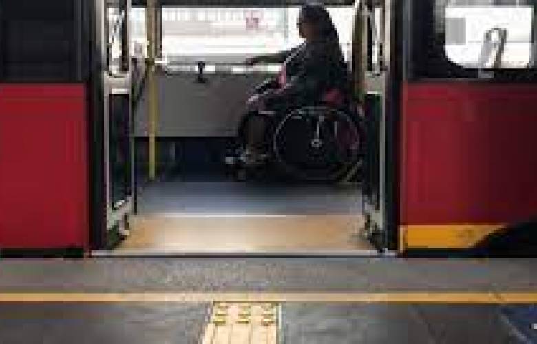 Avanza Metrobús en infraestructura para personas con discapacidad
