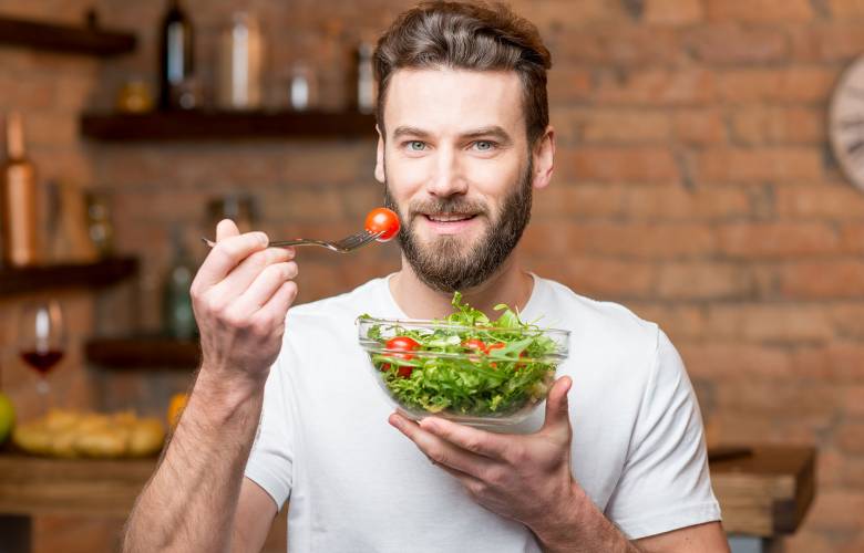 Dieta baja en grasas podría causar enfermedades cardíacas, diabetes y hasta Alzheimer en hombres