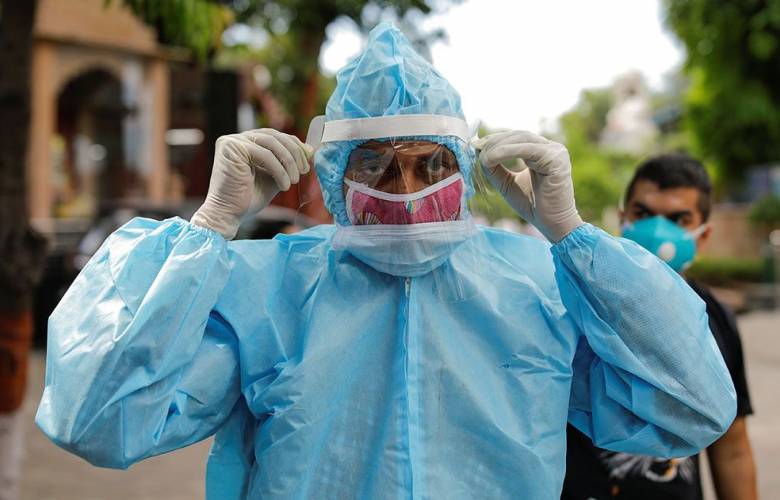 Lo peor de la pandemia para India puede estar por venir: COVID empieza a atacar zonas rurales