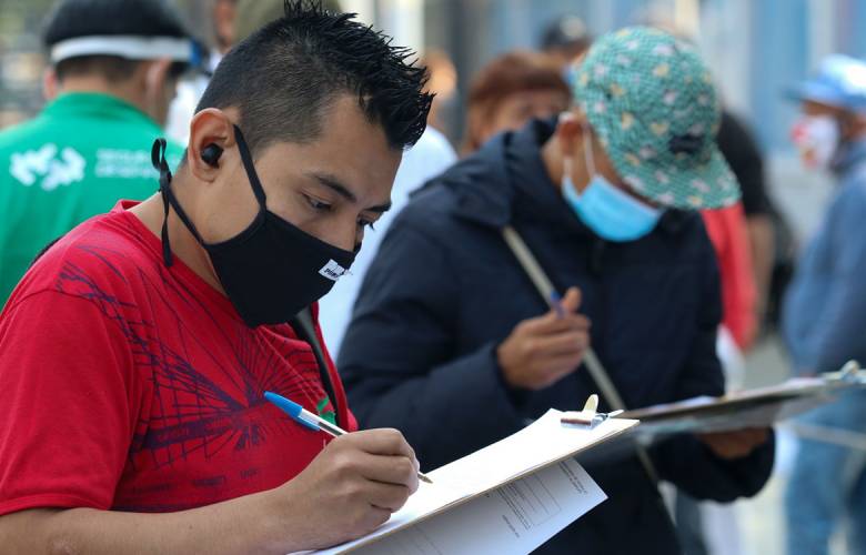 Por crisis 1.3 millones de mexicanos están sin empleo