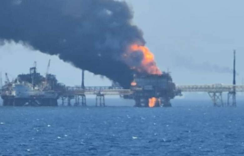 Se registró una explosión en la plataforma petrolera E-Ku-A2, en el Golfo